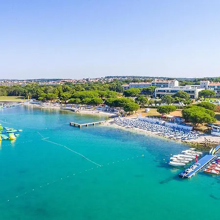 Three-bedroom Holiday In * Medulin